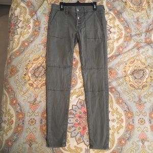 High waisted olive pants